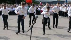 выпускной вальс школа 54 днепр   танец парней=)_