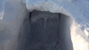 УБОРКА СНЕГА СНЕГОУБОРЩИКОМ .