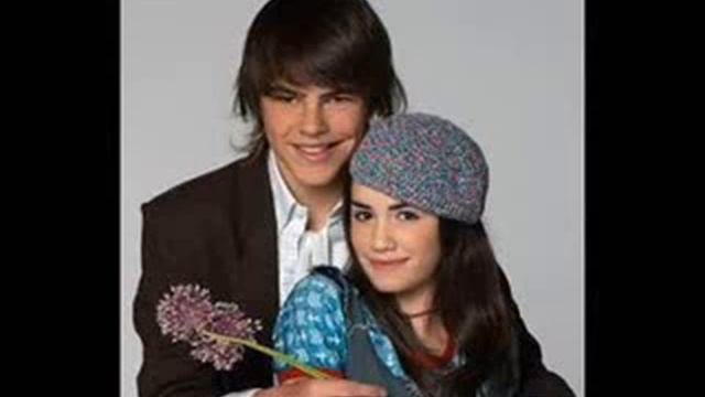 Teen Angels 2 - Hay un lugar y Nena - Mariana Esposito & Peter Lanzani смотреть онлайн