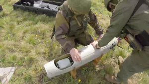 Расчет беспилотника показал, как запускается многофункциональный БПЛА «Орлан-10»