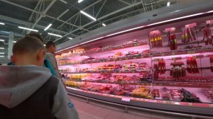 Заехали в магазин Лента