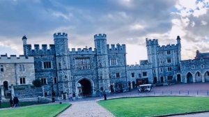 The Windsor Castle, United Kingdom | Who Lives in Windsor Castle | Where is the Windsor Castle?