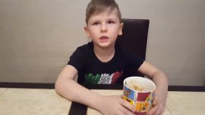 Кекс в кружке за 5 минут Легко! Кирилл готовит кекс на канале Family K