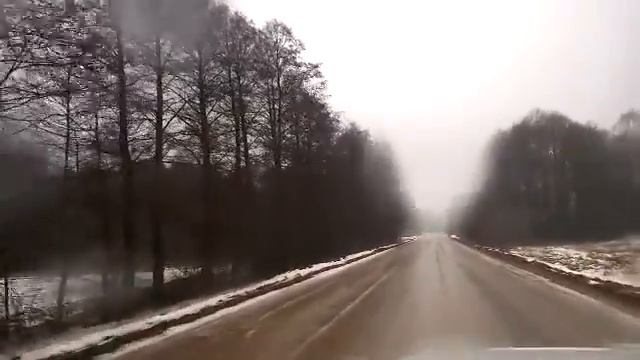 Машина слетела в кювет возле д.Леликово Кобринского района смотреть онлайн