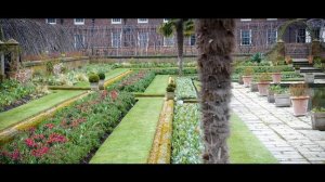 Kensington Gardens in London - Places to Visit in London