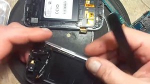 Замена экрана на телефоне samsung Galaxy S3 GT-19300