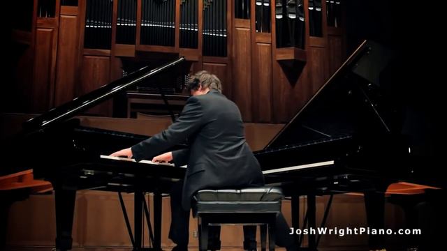 AMAZING! One Man Plays Two Grand Pianos At Once - La Campanella - Josh Wright смотреть онлайн