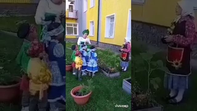 Русская обрядовая игра "Вейся, ты вейся, капуста"