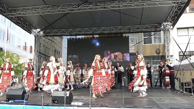 Bulgarian Folk Dances - Macedonia Region - Folklore Ensemble "Pirin" in Zagreb, Croatia 2018 смотреть онлайн