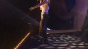 Can't Fight The Moonlight   LeAnn Rimes HQ Performance Video