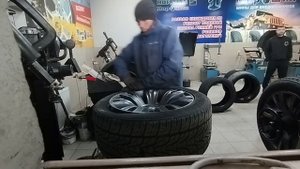 Переобули БМВ на TRIANGLE PL02