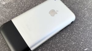 iPhone 2G спустя 17 лет. Обзор на Первый Айфон в 2024 году