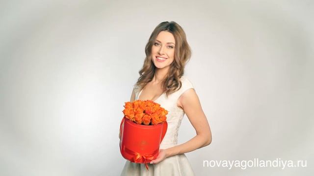 25 оранжевых роз в красной шляпной коробке смотреть онлайн