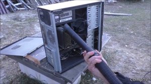 Чистка компьютера от пыли пылесосом | CompTV