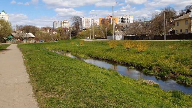 Лена и Ваня LIFE \ Красота - Это СТРАШНАЯ Сила, особенно в исполнении Лены!) \ Обзор влогов