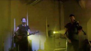 Le luci della centrale elettrica live Officine Cantelmo (Lecce)