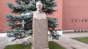 Могила Сталина. Некрополь у Кремлёвской стены