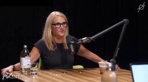 Мел Роббинс. Не занимайтесь самобичеванием, научитесь поддерживать себя.