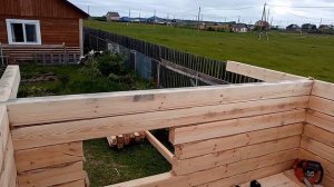 БАНЯ ИЗ БРУСА . ЗАКОНЧИЛИ КОРОБКУ .