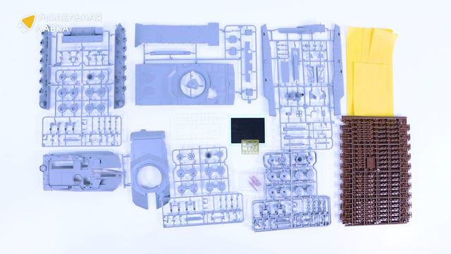 Распаковка сборной модели Немецкий основной боевой танк KF-51 Panther от Amusing Hobby. смотреть онлайн