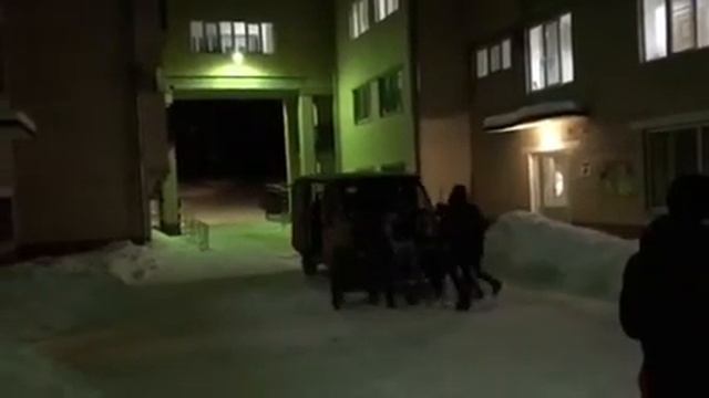 Fiat Ducato 244 заводим с толкача толпой 01 смотреть онлайн