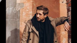 АКТЁР РОМАН МАЯКИН - ЛИЧНАЯ ЖИЗНЬ ,НОВОСТИ И ИНФОРМАЦИЯ.БИОГРАФИЯ