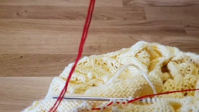 Подрезы. Как набрать петли на подрезы. Как соединить перед и спинку в круговом вязании. смотреть онлайн