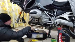 R1200RT 2017 замена масла
