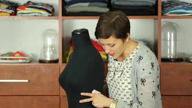 How to Measure Yourself for a Bra смотреть онлайн