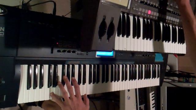 Trent Reznor "Hand Covers Bruise" The Social Network смотреть онлайн