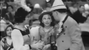 Фернандель с тирольским номером (1940 год)