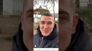 Курбан Омаров и Тея дразнят соседскую собаку