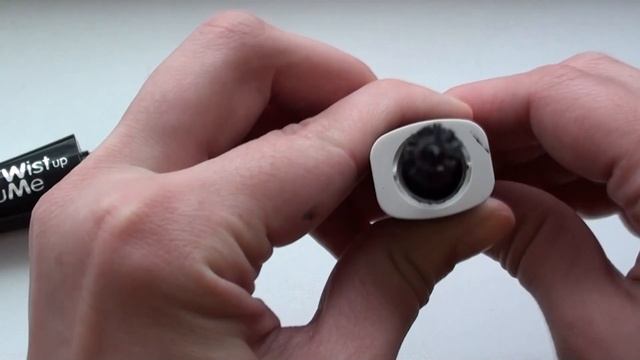 Bourjois | Twist Up the Volume смотреть онлайн