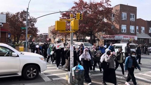 Палестинские дети на улицах Нью-Йорка смотреть онлайн
