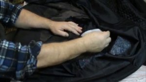 Как отремонтировать шубу. Устранение дефекта на шубе. Реставрация меха