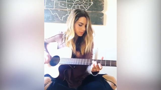 Девушки с гитарой шикарны Haley Powers смотреть онлайн