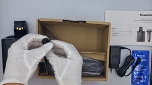 Електробритва Panasonic ES-LV9U-K820
