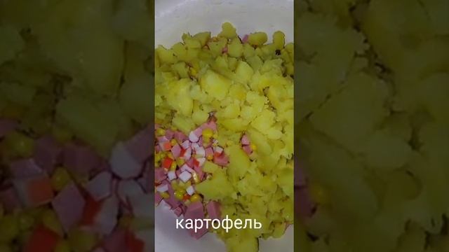 как приготовить салат из кукурузы и крабовых палочек