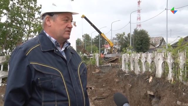 Предприятие «РТС» приступило к замене 300 метров труб на улице Мамина-Сибиряка смотреть онлайн