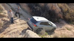 Toyota RAV 4 Adventure (Hybrid)offroad