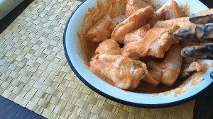 Хрустящие куриные крылышки в кефире! Просто,быстро и вкусно!Попробуем?)