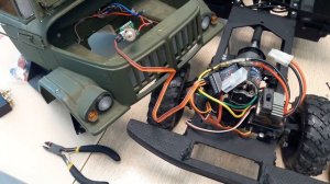 RC ЗИЛ-131 Пытаюсь подключить указатели поворотов