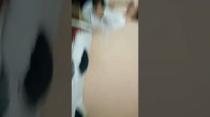 Обасаная мальчиком кровать в больнице