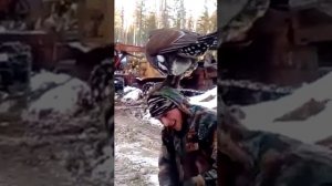 ТЕТЕРЕВ НАПАЛ НА ЛЕСОЗАГОТОВИТЕЛЯ)