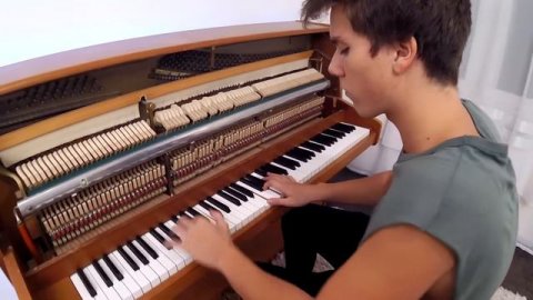 Shawn Mendes - There's Nothing Holdin' Me Back (Piano Cover) by Peter Buka