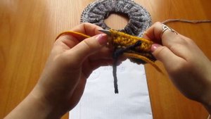 Красивая горловина Фабричный наборный край Ложная кеттлевка сверху Подробный МК для начинающих