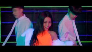 (60FPS) 청하 (CHUNG HA) - Roller Coaster MV