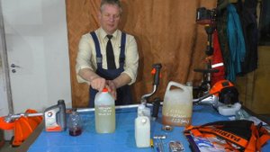 Как приготовить топливную смесь для триммера#trimmer fuel#微调燃料