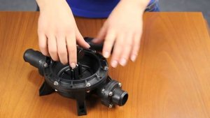 Ручная водооткачивающая помпа TMCая помпа TMC