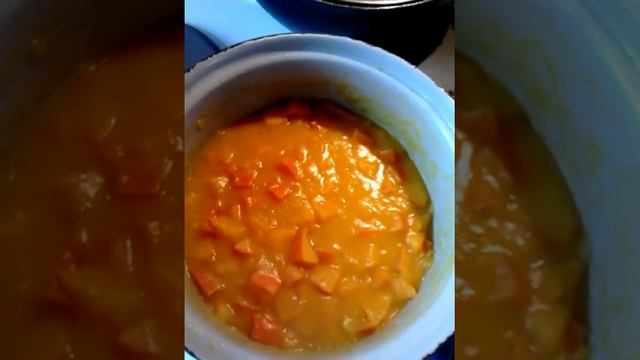 Осенний суп из тыквы Хоккайдо смотреть онлайн